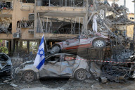 Iranian missiles hit Ramat Gan, June 14, 2025