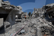 Iranian missiles hit Rishon LeZion, June 14, 2025