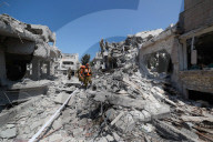 Iranian missiles hit Rishon LeZion, June 14, 2025