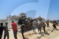 Food distribution in Gaza