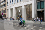 Apple Store And Pedestrian Activity In Berlin