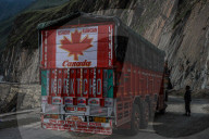 Daily Life In Kashmir