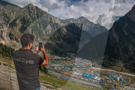Daily Life In Kashmir