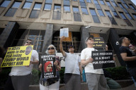 Protesters Hold Anti-ICE Vigil For Detained Immigrants In New  York City