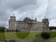 Tourist Groups Visit The Reichstag On A Rainy Day