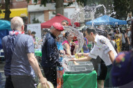 New York: Chinatown Summer Water Festival