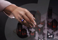 AI diamond ring glows for important phone alls