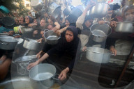 Food distribution in Gaza