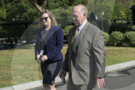 DC: Director Homan hold a White House press gaggle