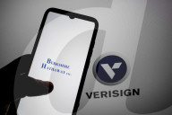 Berkshire Hathaway Seeks Up To $1.25 Billion For VeriSign Stake