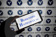 Berkshire Hathaway Seeks Up To $1.25 Billion For VeriSign Stake
