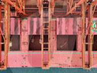 2025 H1 Port Cargo Throughput Increases