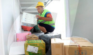 Self Driving Express Delivery Vehicle