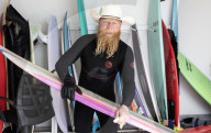 Blakey Johnston surfs 4,000 waves in 25 days, a new world record