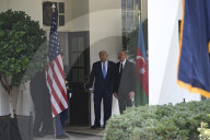 Trump greets leaders of Armenia and Azerbaijan