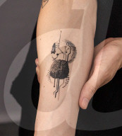 World first robot tattoo machine