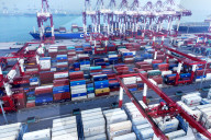 Qingdao Port Yard Foreign Trade Container