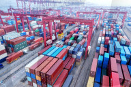 Qingdao Port Yard Foreign Trade Container