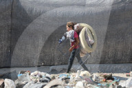 Palestinians flee northern Gaza City