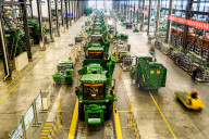 Corn Harvesters Manufacturing in Qingdao