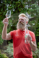 Meet the water sommeliers: they believe H?O can rival wine ñ but would you pay £19 a bottle?