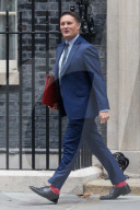 Ministers Attend Cabinet Meeting