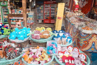 Crowds Flock To Buy Traditional Sweets In Sayyida Zeinab For Prophet’s Birthday Celebrations