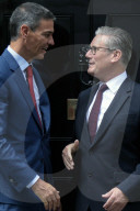 Kier Starmer Greets PM Pedro Sanchez, to No.10