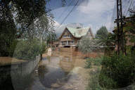Flood Alarm Sounded In Kashmir As River Jehlum Breaches To Residential Areas 