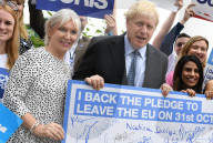 Nadine Dorries defects to Reform