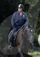 Andrew beim morgendlichen Ausritt im Park von Schloss Windsor