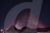 Scenes Of The Blood Moon Eclipse At The Pyramids 
