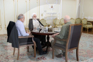 Iranian President meets with judiciary and Speaker of Parliament