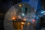 Anti government protests in Paris turn violent