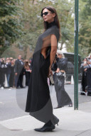 Emily Ratajkowski Turns Heads At Calvin Klein Show During NYFW