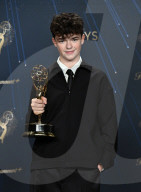 PEOPLE - Der 15-jährige „Adolescence“-Star Owen Cooper schreibt Geschichte als jüngster männlicher Emmy-Gewinner aller Zeiten