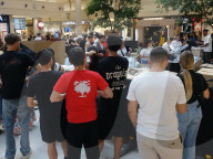 NEWS - Modena: Verlorene Amazon-Pakete werden nach Gewicht verkauft