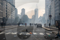 NEWS - Zusammenstösse zwischen Demonstranten und der Polizei am Ende des Marsches zum Gaza-Streik am Mailänder Hauptbahnhof