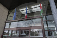 French Mayors Fly Palestinian Flags Despite Government Orders