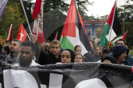 Protest for Gaza blocks ring road in Padua, Italy