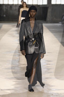 MODE - Mailand Fashion Week Frühling Sommer 2026: Boss