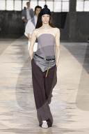 MODE - Mailand Fashion Week Frühling Sommer 2026: Boss