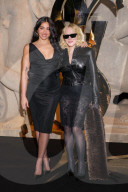 PEOPLE - Madonna bei der Saint Laurent Frühjahr/Sommer 2026 Show in Paris