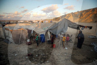 Displaced Palestinians forced to flee northern Gaza