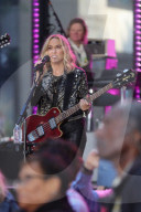 Sheryl Crow Performs Live On NBCs Today At Rockefeller Plaza