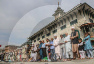 Kashmiri Muslims Pray At Shrine Of Sheikh Syed Abdul Qadir Jeelani In Srinagar