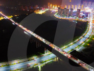 Shanghai-Wuhan Expressway Heavy traffic 