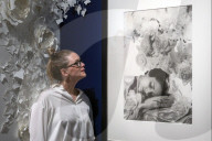 Cecil Beaton's Fashionable World Photo Call