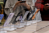 First Sale Of The IPhone 17 Series In Jakarta