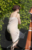 PREMIUM EXCLUSIVE: *PREMIUM-EXCLUSIVE* *MUST CALL FOR FEES*?It's Family Time for the American actress Anne Hathaway relaxing after filming 'The Devil Wears Prada 2' out in Portofino.
